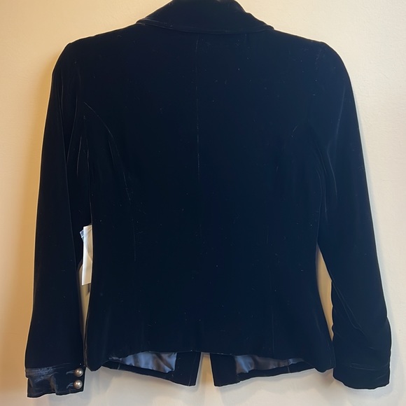 NWT Bloomingdale's Aqua black velvet blazer - Picture 2 of 6
